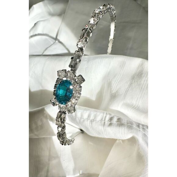 Super sparkly bright blue rhinestone headband - Picture 5 of 6